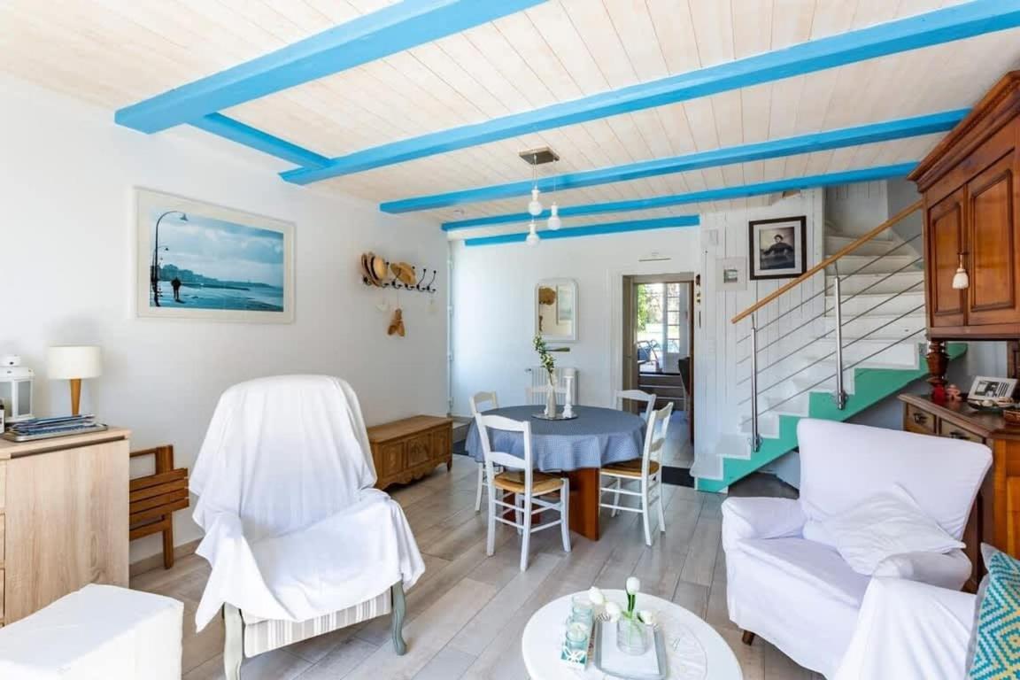 Ker Roz - Belle Maison 3 Chambres- Proche Mer-Port カンカル エクステリア 写真
